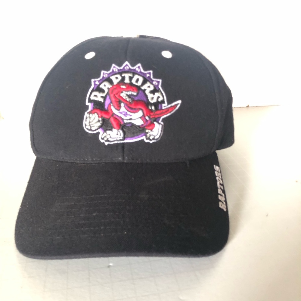 Vintage Toronto Raptors Velcrow Back Baseball basketball Cap